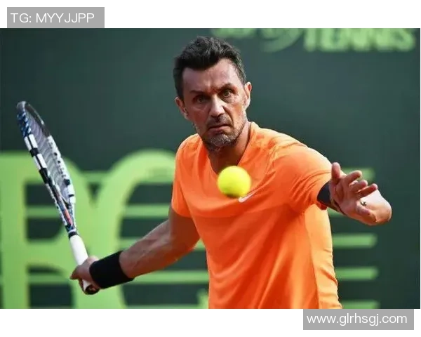 深圳网球队在世界杯中的个人能力展现与战术分析